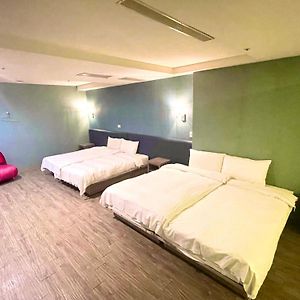 Walker Hotel - Zhengyi
